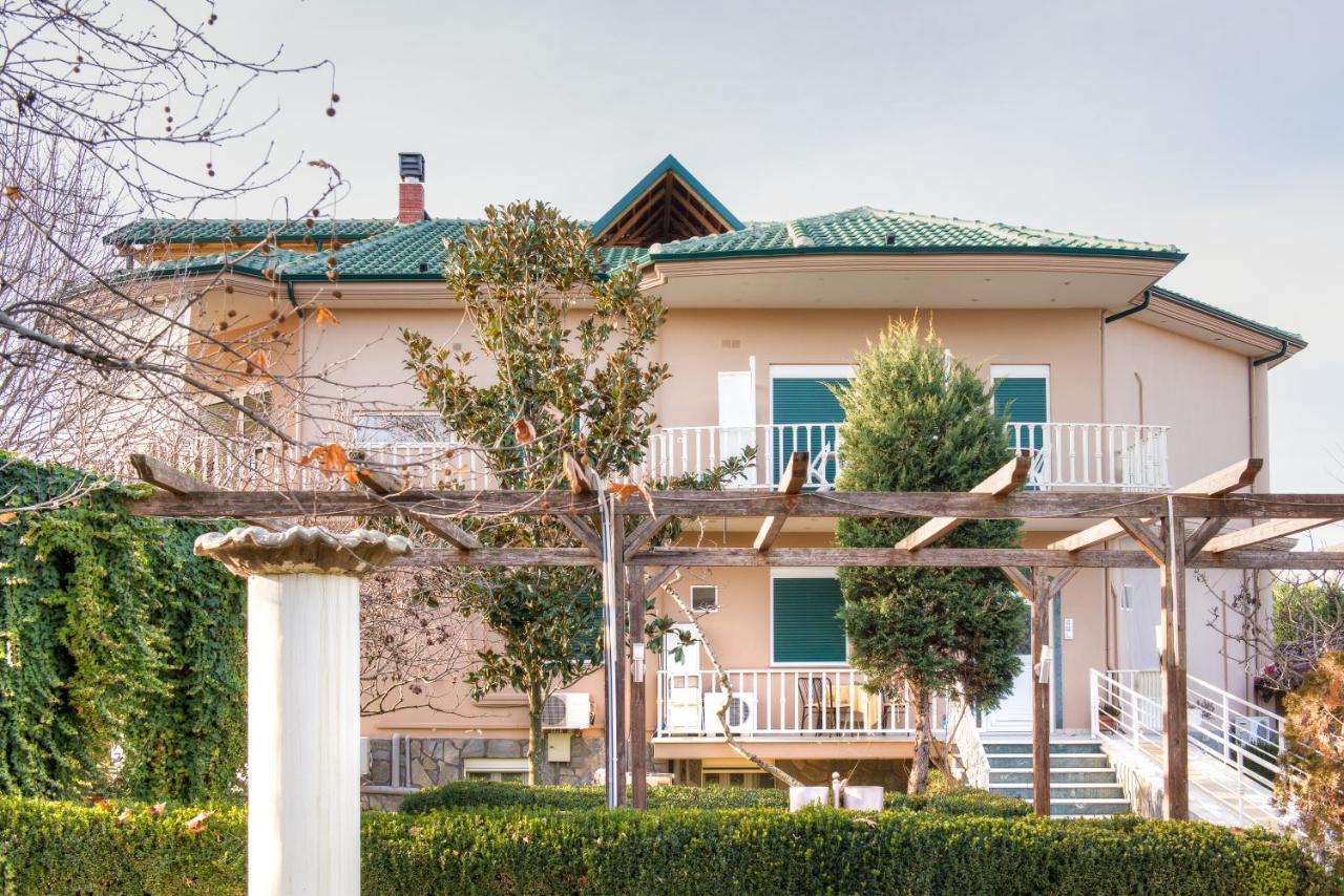 Hotel Aigli Fárszala Kültér fotó