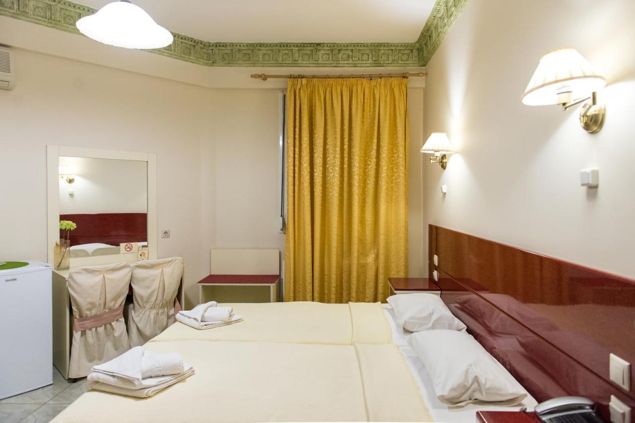 Hotel Aigli Fárszala Kültér fotó