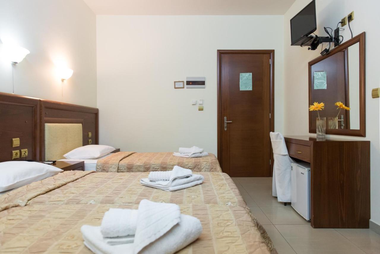 Hotel Aigli Fárszala Kültér fotó